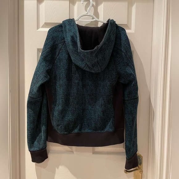 Men’s Lululemon zip up - Picture 4 of 4